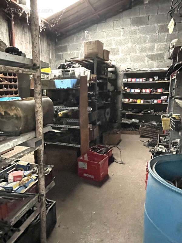 Parking à ECHIROLLES