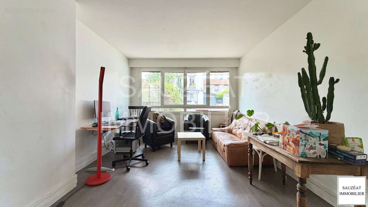 Appartement à MONTROUGE