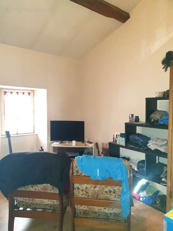 Appartement à BURIE