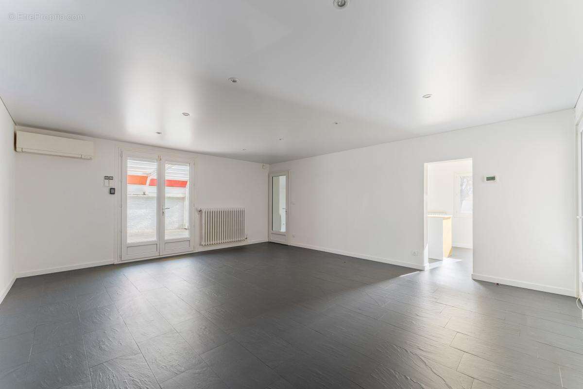 Maison à RILLIEUX-LA-PAPE