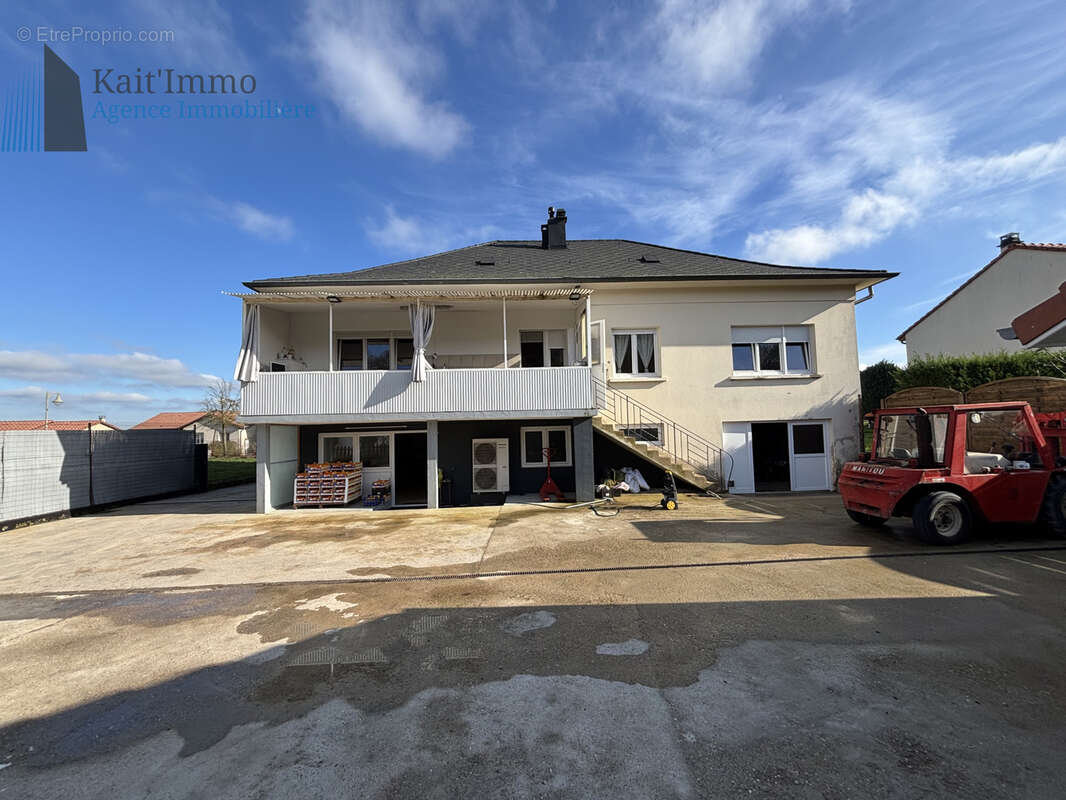Maison à BREISTROFF-LA-GRANDE