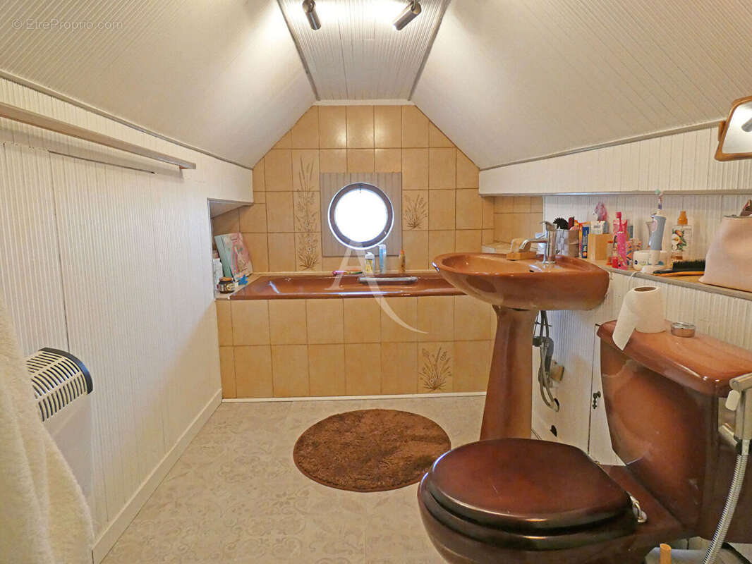 Maison à NEUILLY-SUR-MARNE