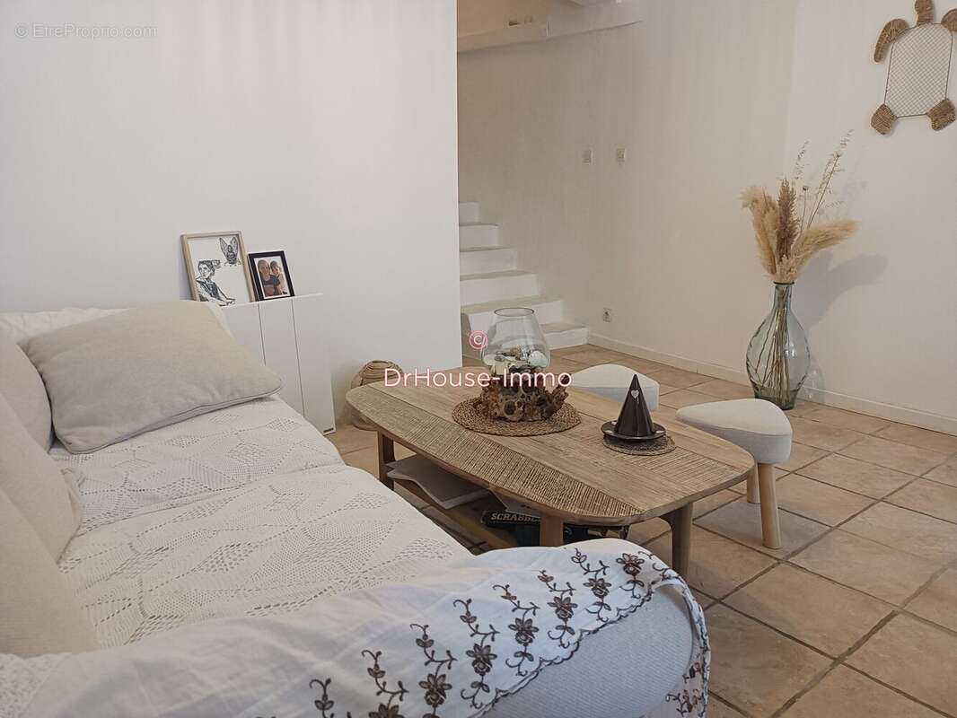 Appartement 71 m² à Carnoules  - photo 14