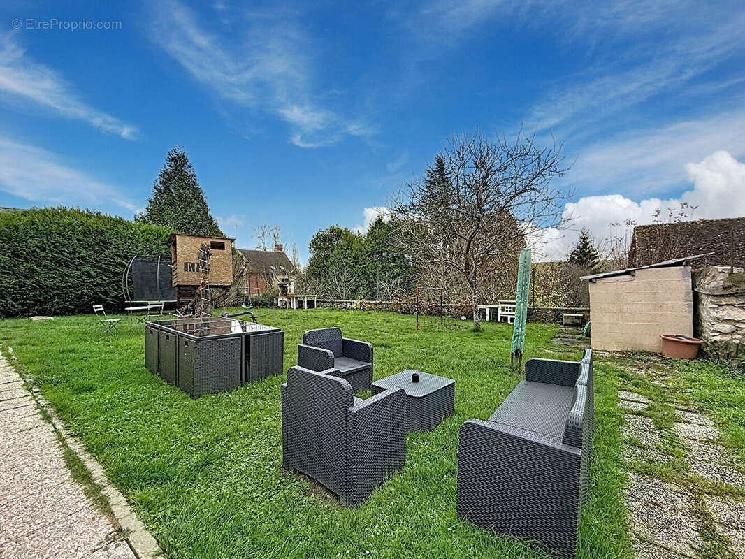 Maison à CHAUMONT-EN-VEXIN