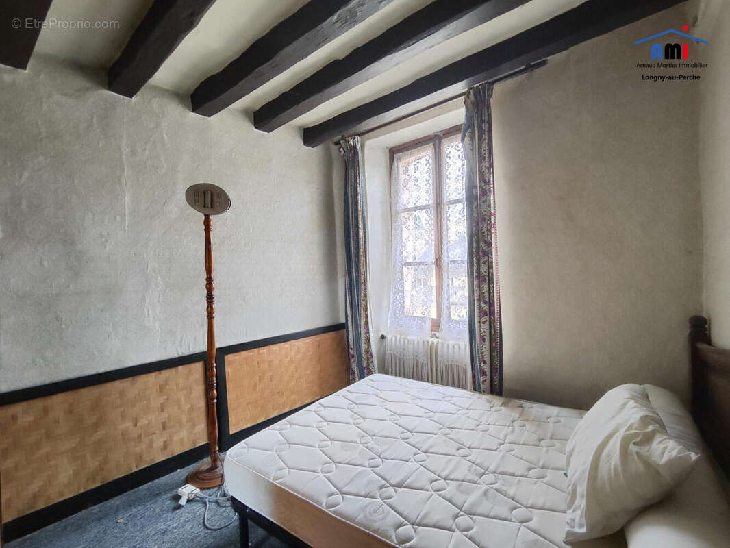 Maison à LONGNY-AU-PERCHE