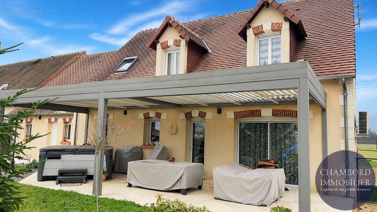 Maison à VINEUIL
