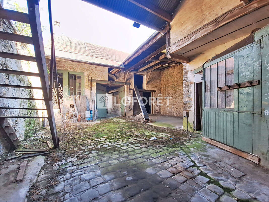 Maison à MARCOUSSIS