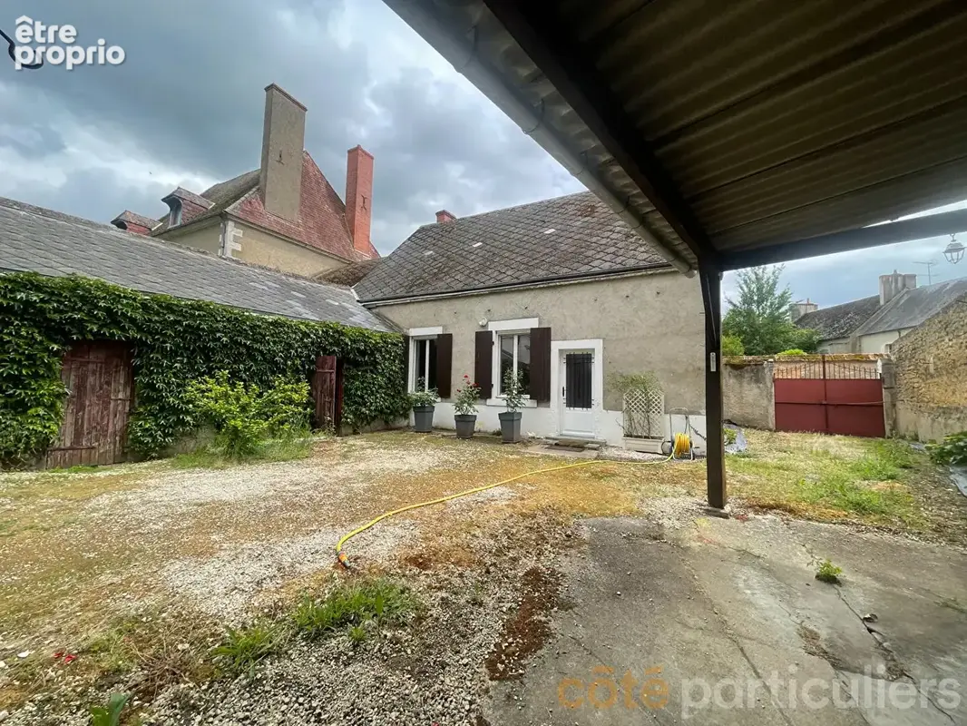 Maison à LIGNIERES