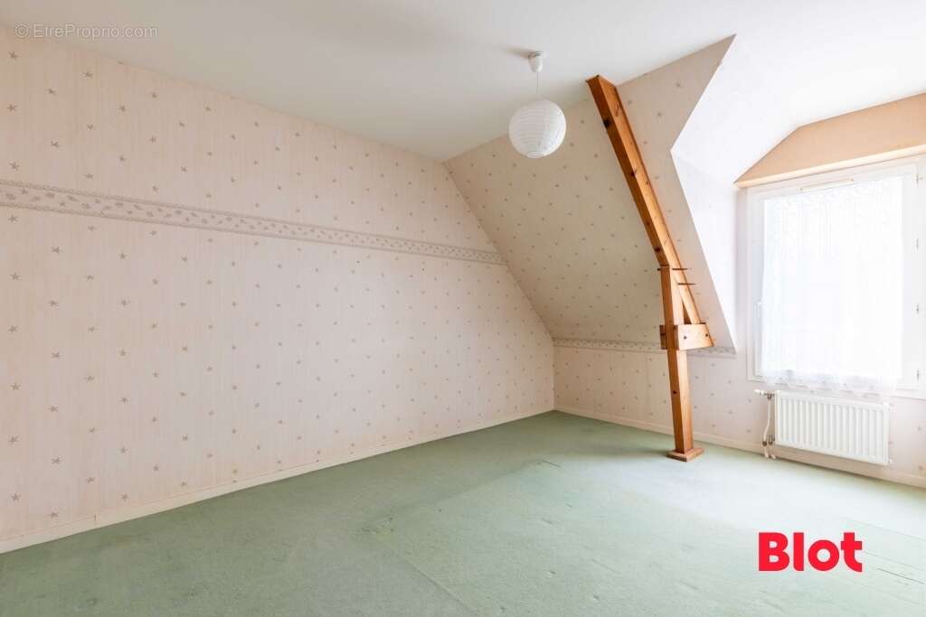 Appartement à THORIGNE-FOUILLARD