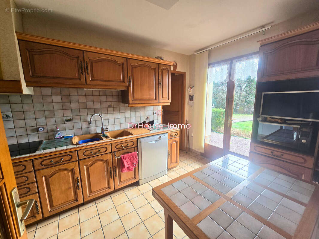 Maison 90 m² à Arques-La-Bataille  - photo 12