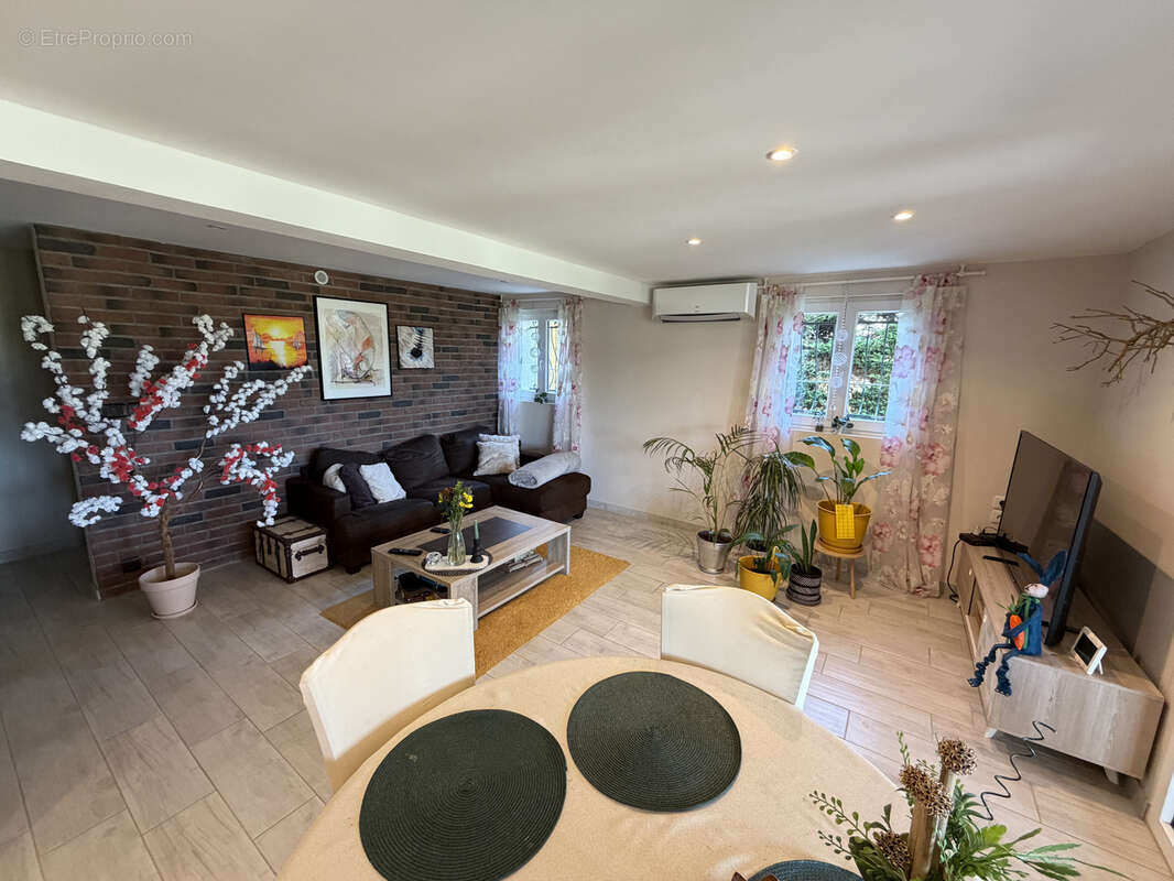 Maison à TRENTELS