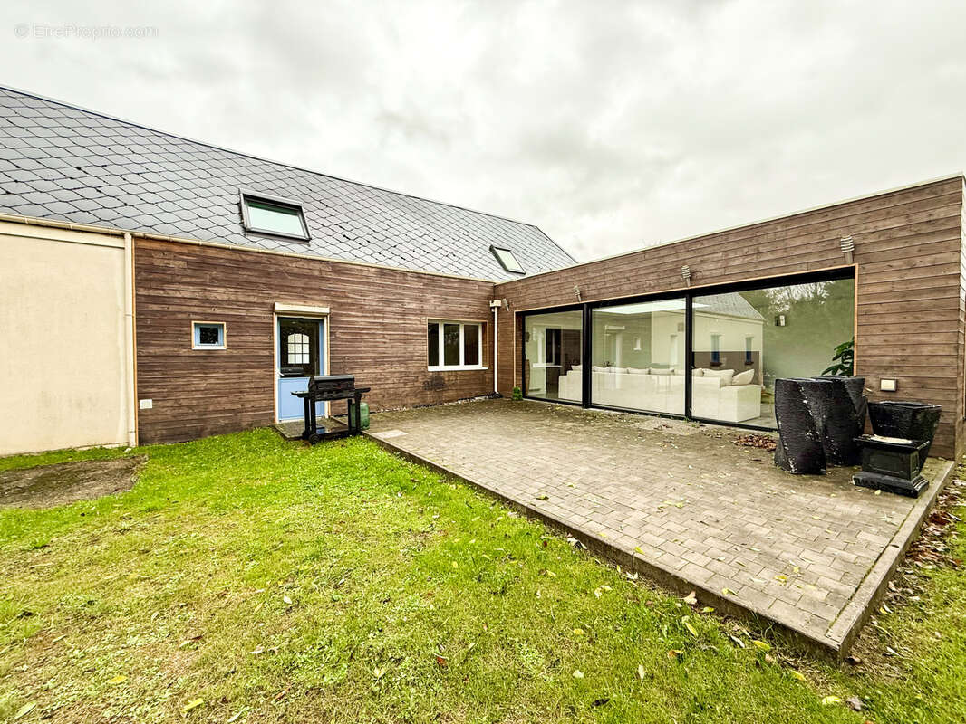 Maison à CAYEUX-EN-SANTERRE