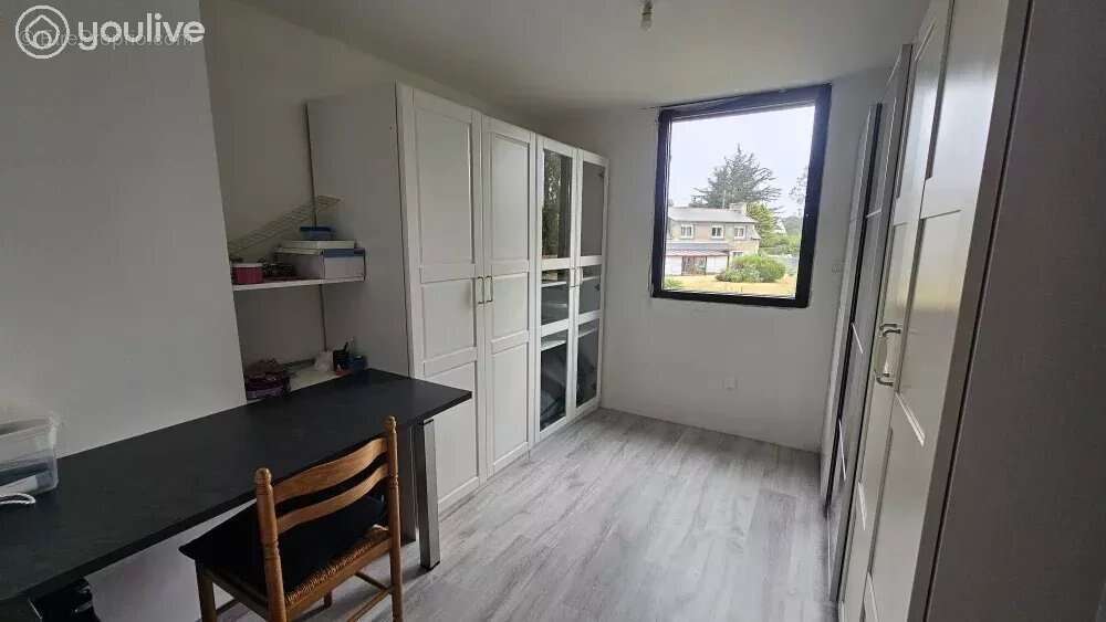 Maison contemporaine de 7 pièces à Pléguien, 185 m² - photo 9