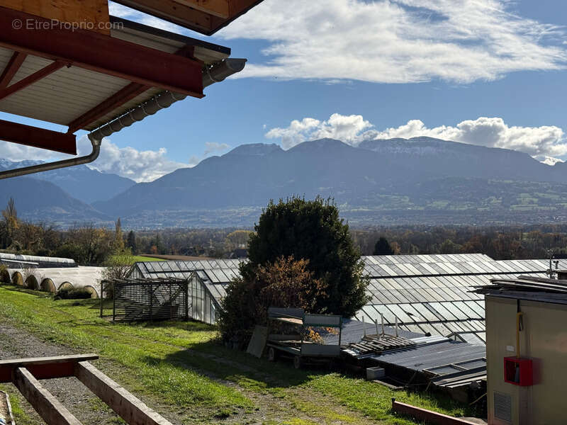 Maison à CONTAMINE-SUR-ARVE