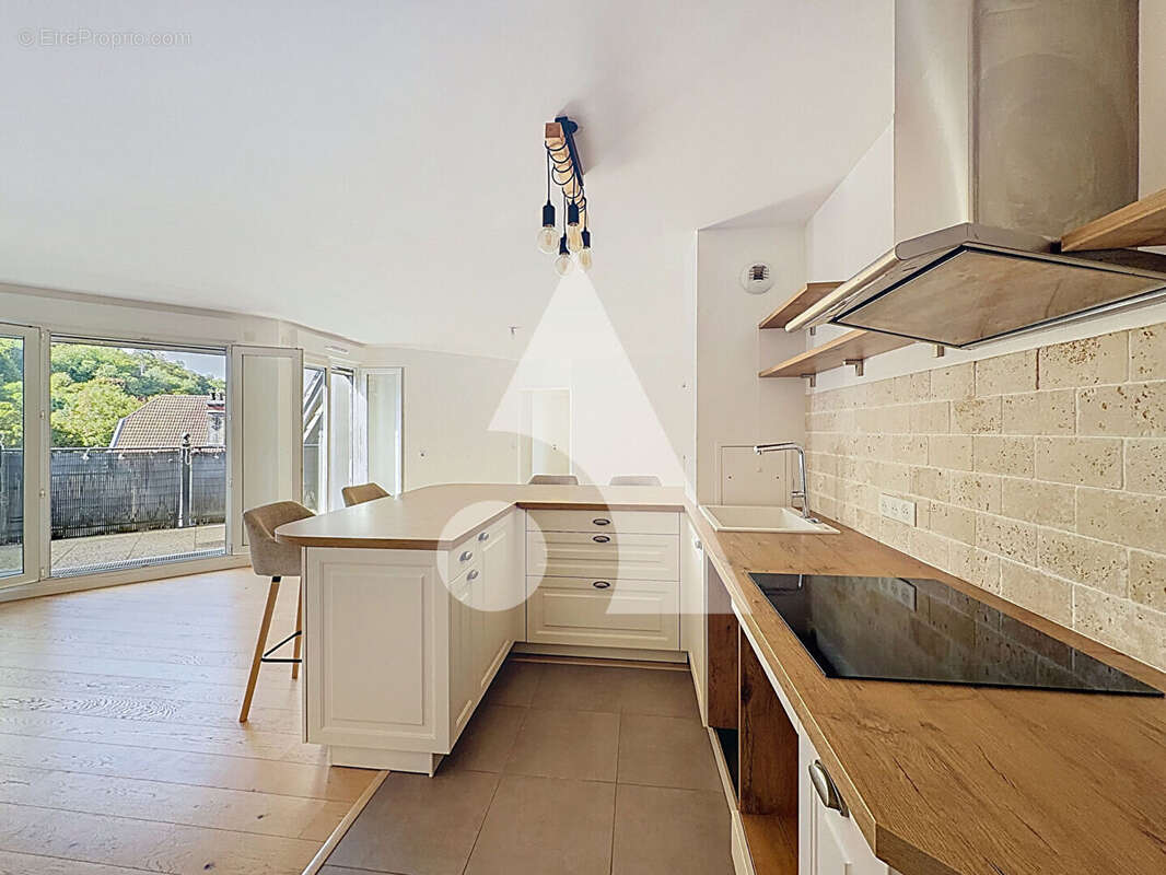 Appartement à BOUGIVAL