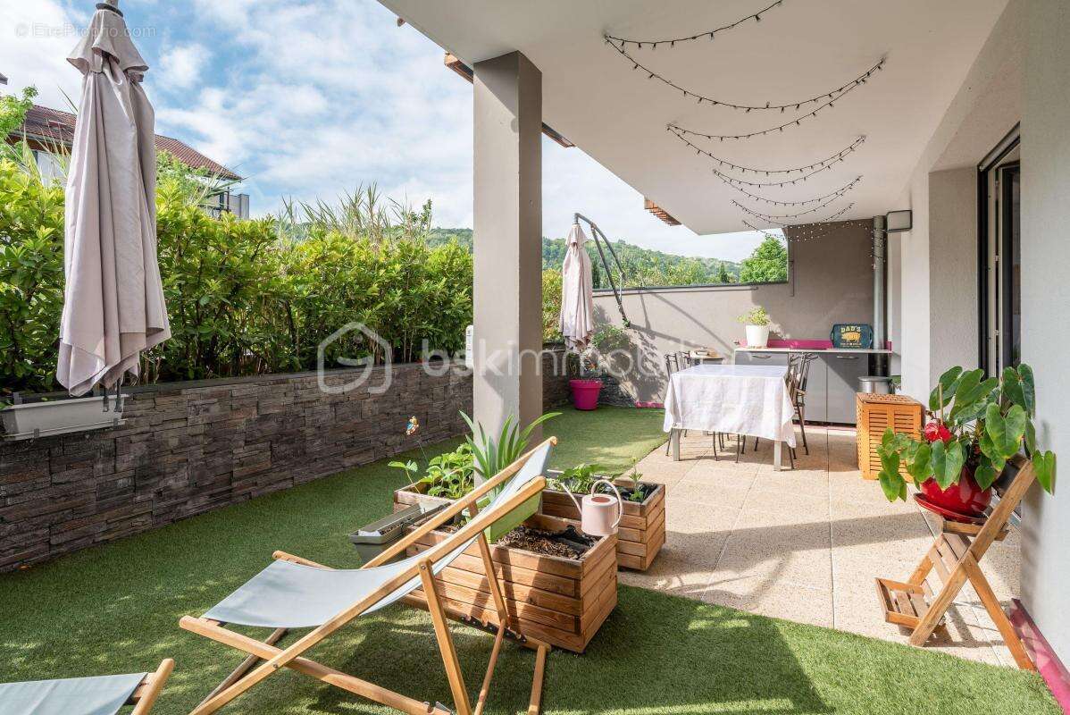 Appartement à EYBENS