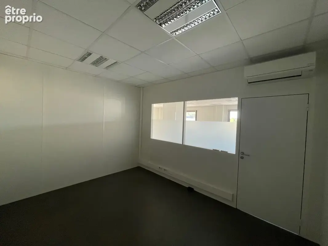 bureaux 140 m2 Martillac - photo 9