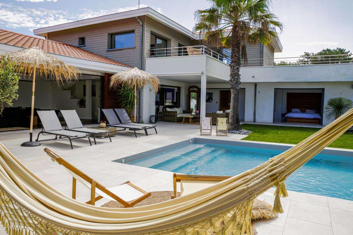 Maison à VIEUX-BOUCAU-LES-BAINS