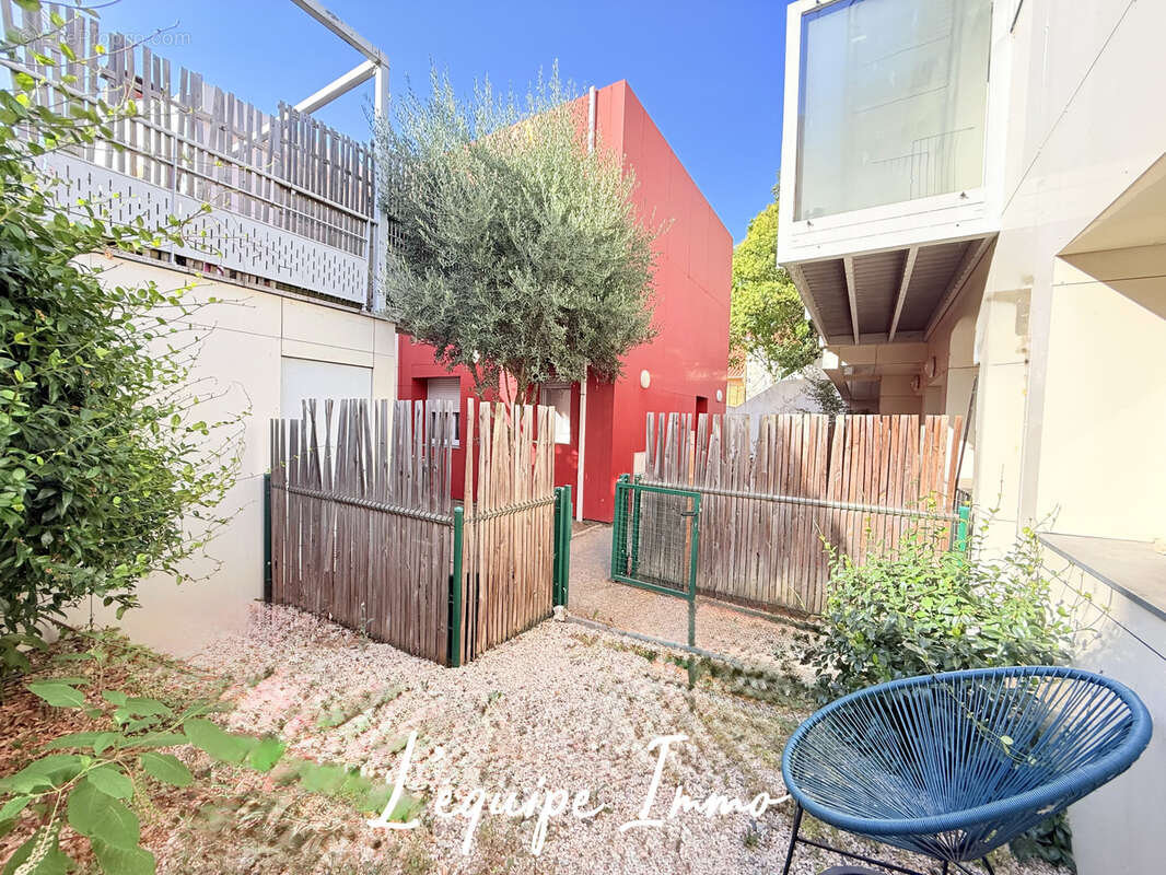 Coeur Sept Deniers- Maison Duplex T2 de 45 m2 avec parking et jardin. - photo 2