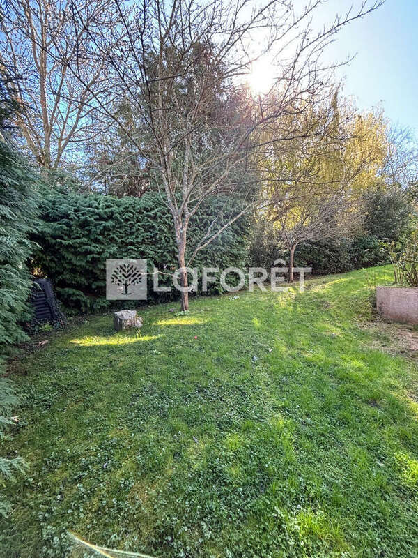 Maison familiale climatisée, avec sous-sol - Orgeval - 7 pièces - photo 17