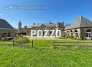 Maison à LE TEILLEUL