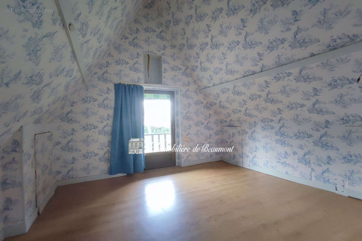 Maison 128 m² à Thiberville  - photo 9