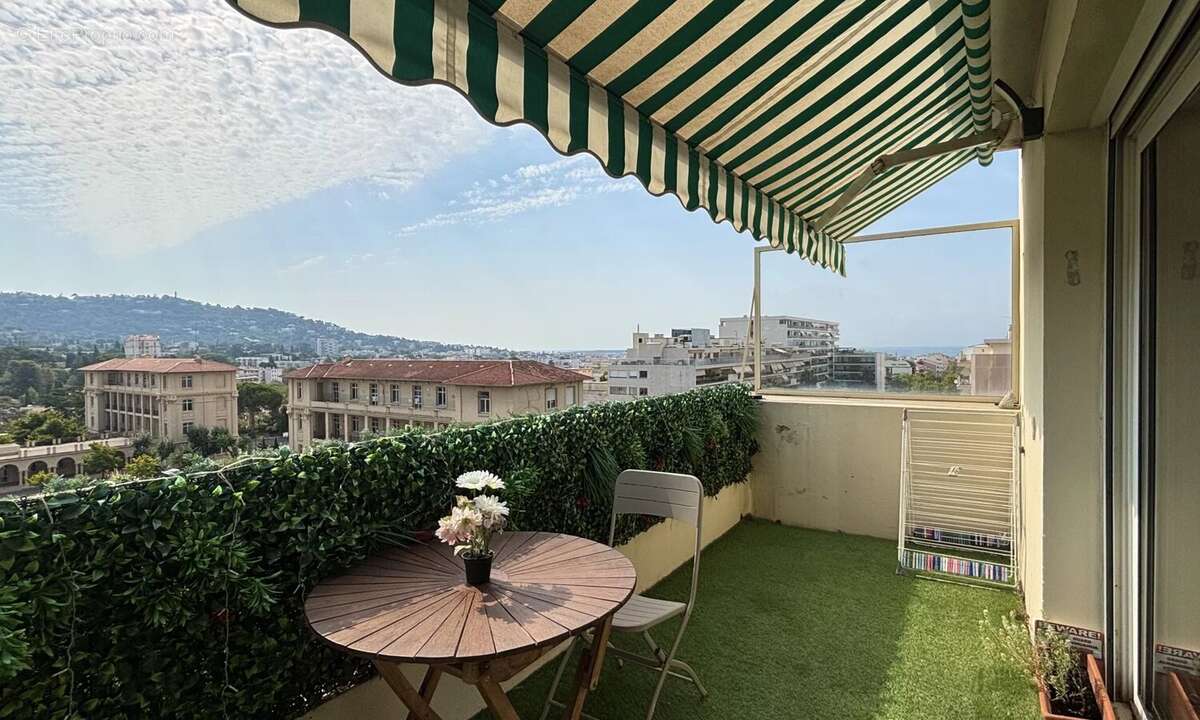 Cannes proche centre - 3P avec superbe rooftop vue sur la mer et les collines - photo 14