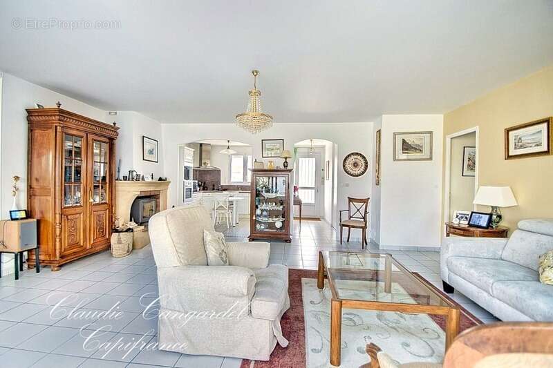 Maison à NIEUL-SUR-MER