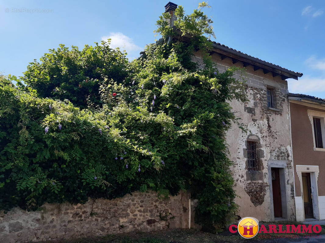 Maison à CHASSENON