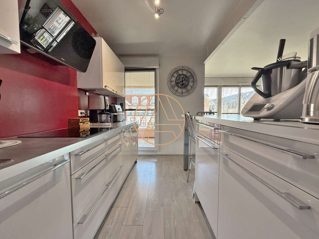 Appartement à SAINT-MAUR-DES-FOSSES