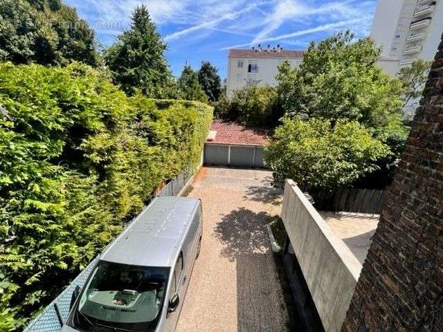 Maison à LE PRE-SAINT-GERVAIS