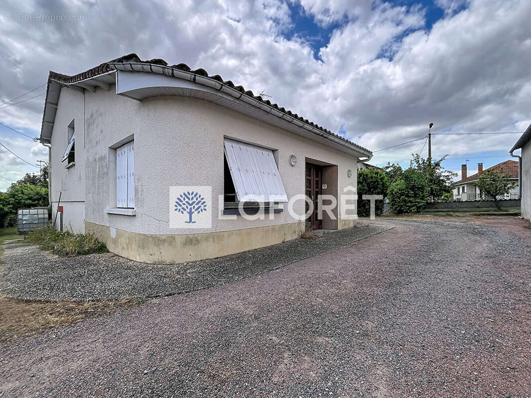 Maison Chatillon Sur Thouet 4 pièce(s) 108m2 - photo 16