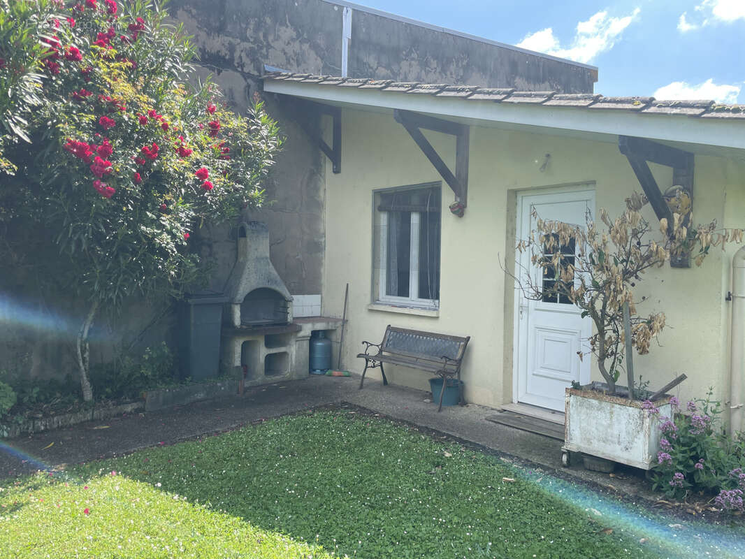 Maison à CASTILLON-LA-BATAILLE