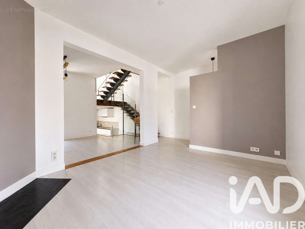Photo 3 - Maison à CHAMALIERES