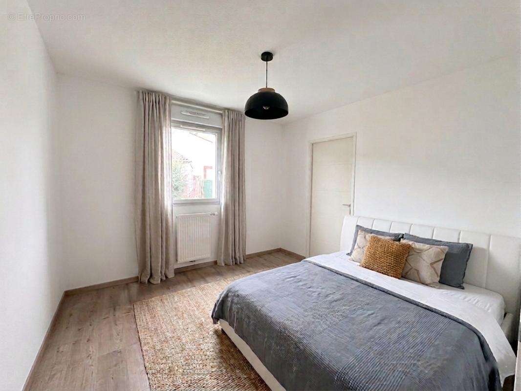 Appartement t3 de 67,17 m² avec terrasse de 11 m² et 3 places de parking - photo 3