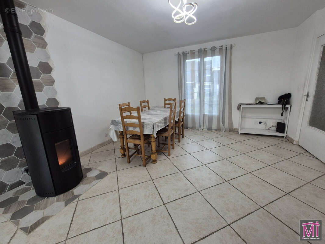 Maison à MAREUIL-SUR-OURCQ