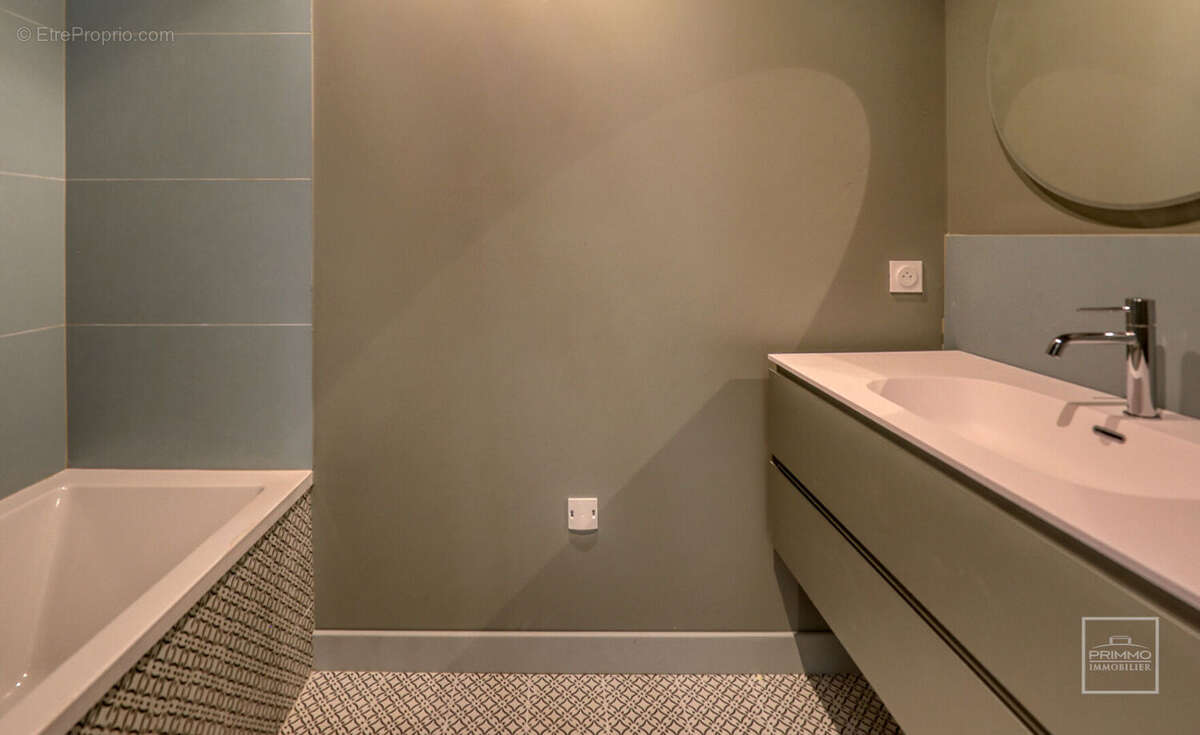 Maison à SAINT-CYR-AU-MONT-D&#039;OR