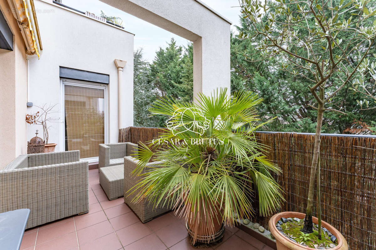 Appartement à TASSIN-LA-DEMI-LUNE