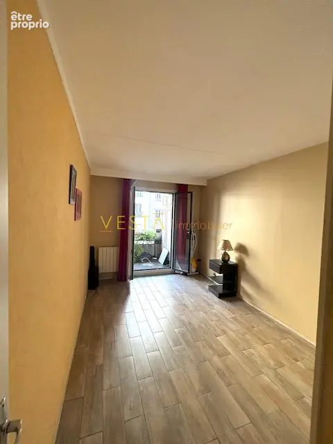 Appartement 3 pièces 73 m² à vendre à Montreuil (93100) - photo 8