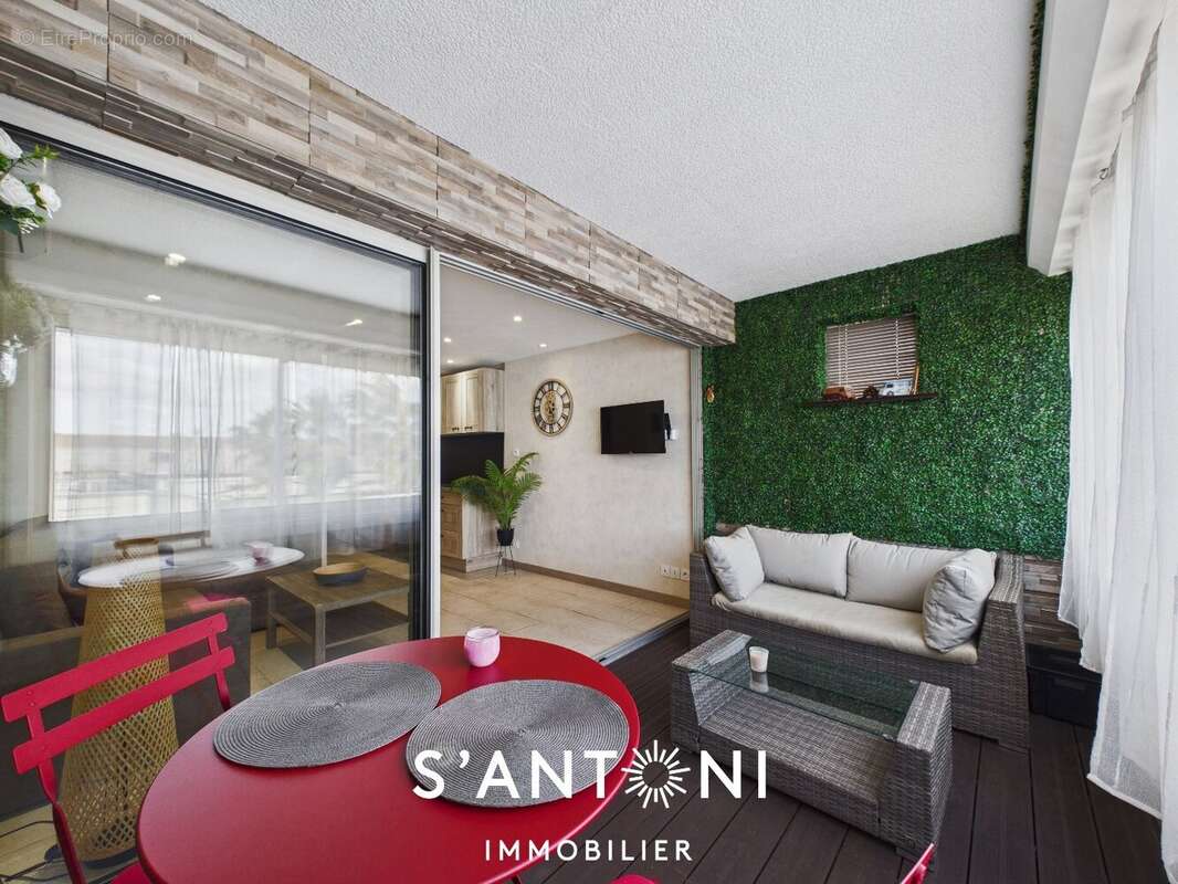Appartement à VIAS