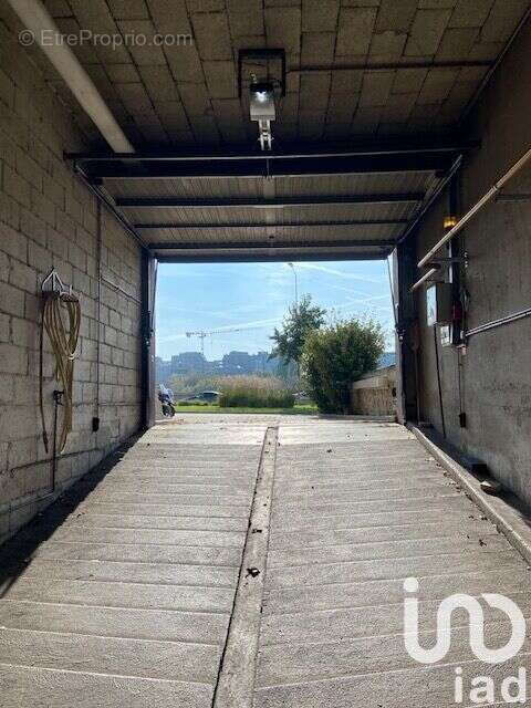 Photo 5 - Parking à COURBEVOIE