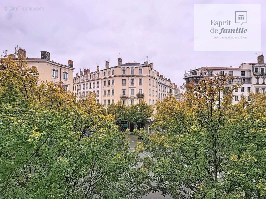 Appartement à LYON-6E