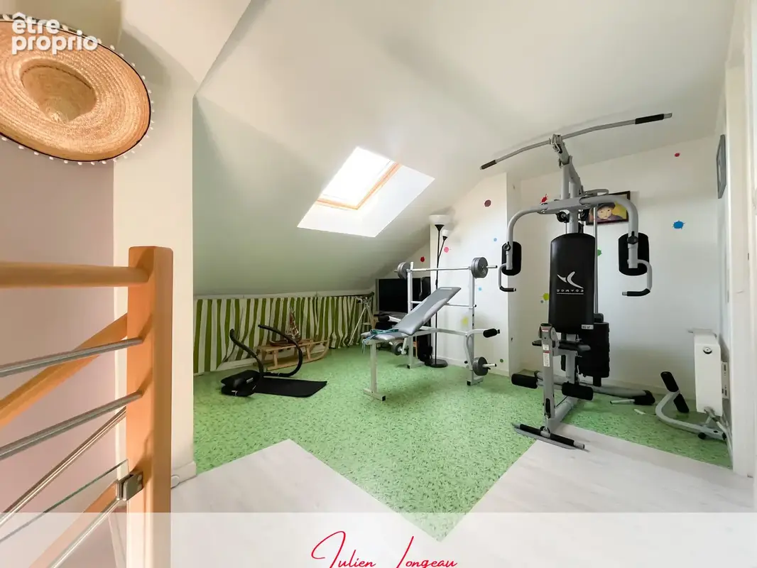Maison 6 pièces 139 m² à vendre à Chatellerault (86100) - photo 8