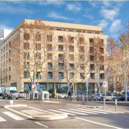Appartement à MARSEILLE-1E