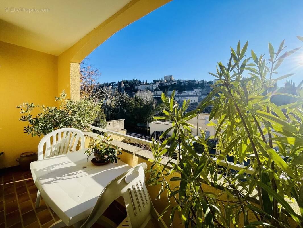 Appartement à VAISON-LA-ROMAINE