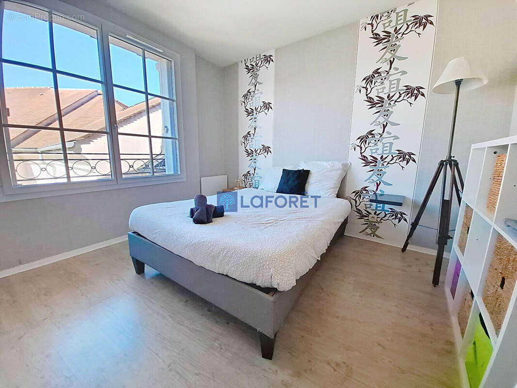 Appartement à SERRIS