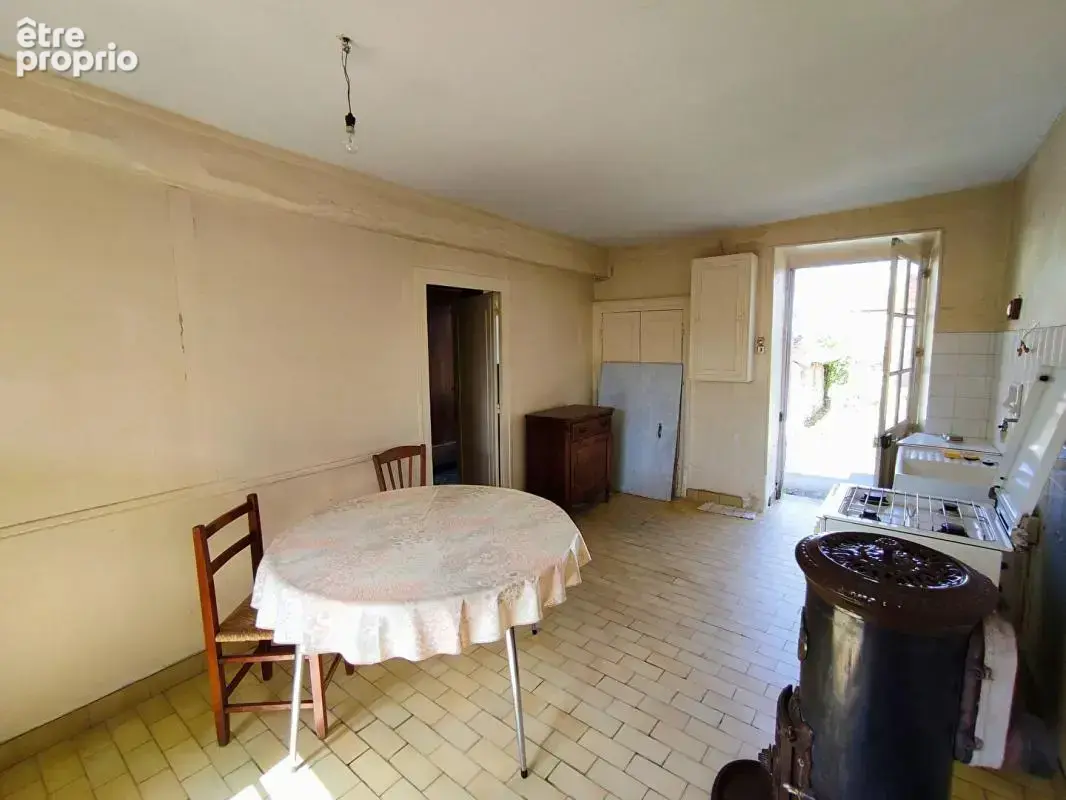 Maison de pays Yzeures Sur Creuse 3 pièces grange et terrain - photo 14