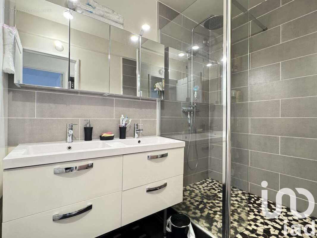 Photo 7 - Appartement à CORBEIL-ESSONNES