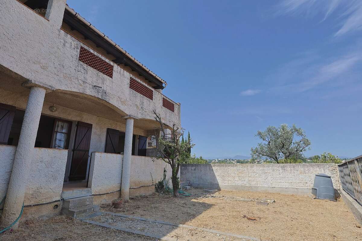 Maison à CAGNES-SUR-MER