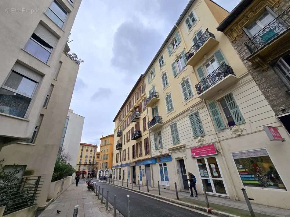Libération/ Valrose Studio vendu loué proche toutes commodités - photo 8